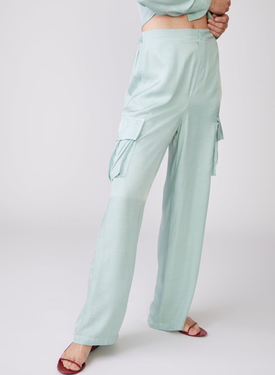 Sale | STATESIDE Viscose Satin Cargo Pant In Honeydew