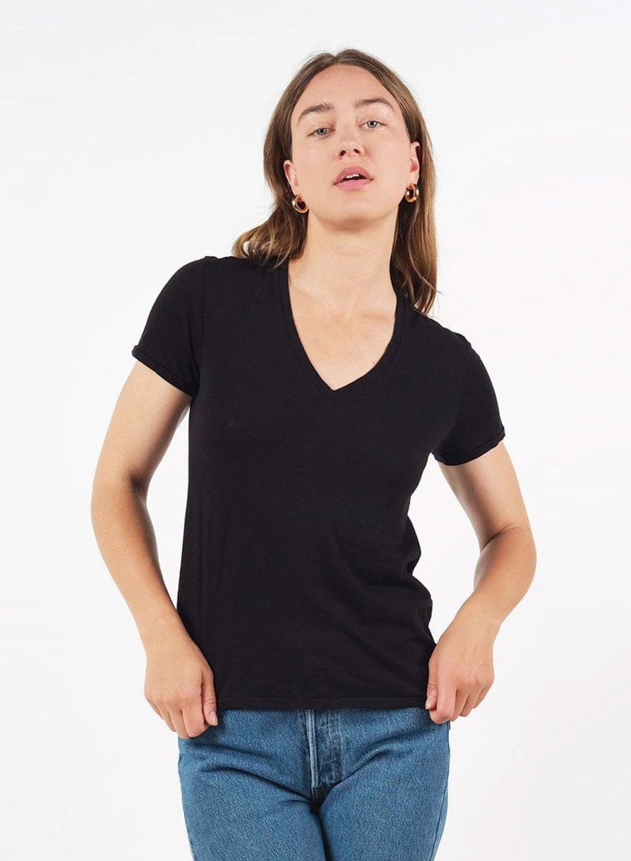 Fabric | STATESIDE Supima Slub Short Sleeve V-Neck T-Shirt In Black