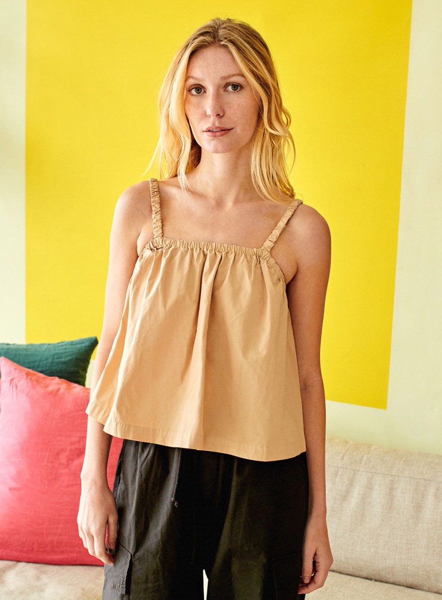 Fabric | STATESIDE Structured Poplin Swing Top In Wheat